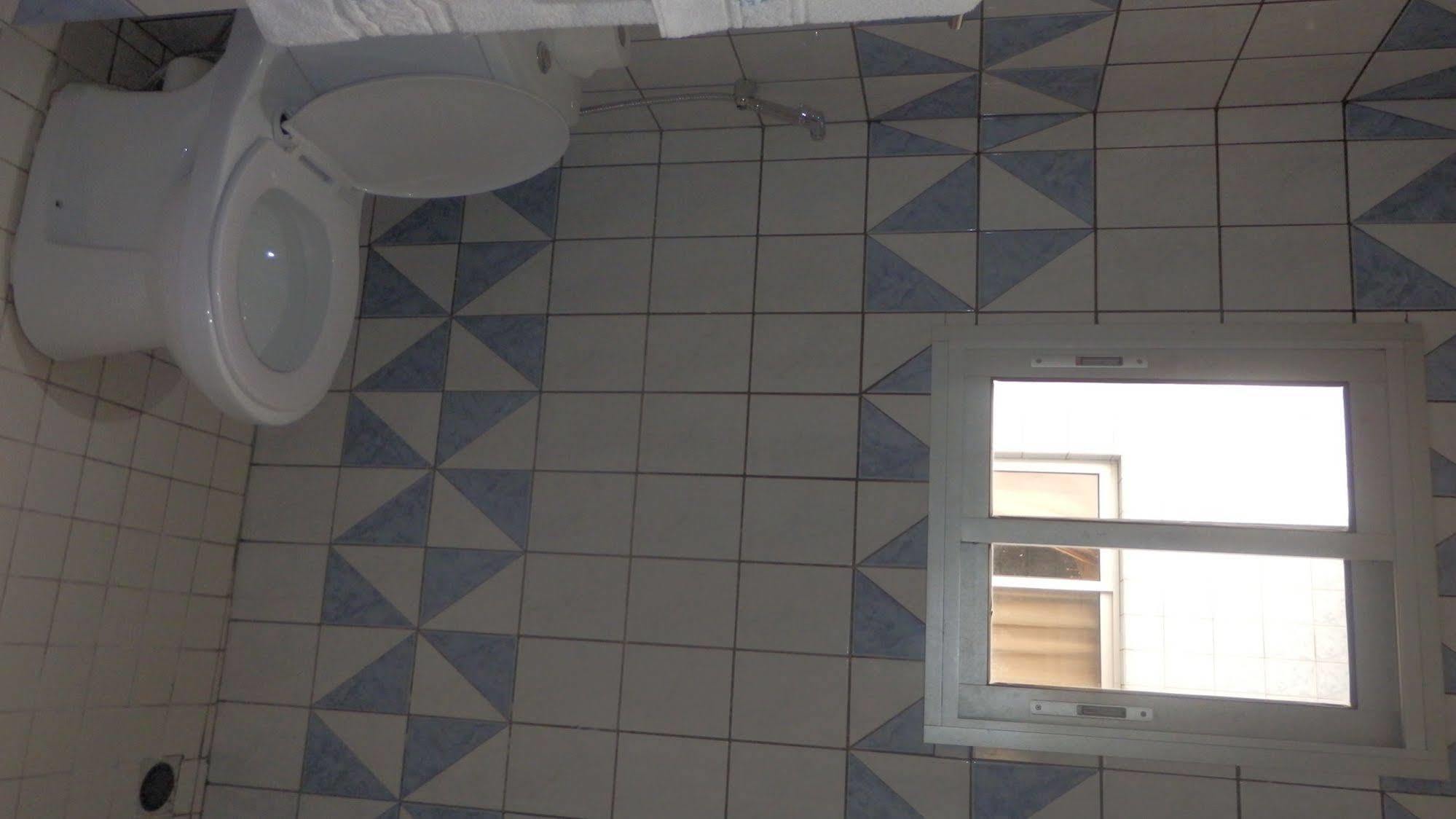 Afrique Hotel Douala Airport 외부 사진